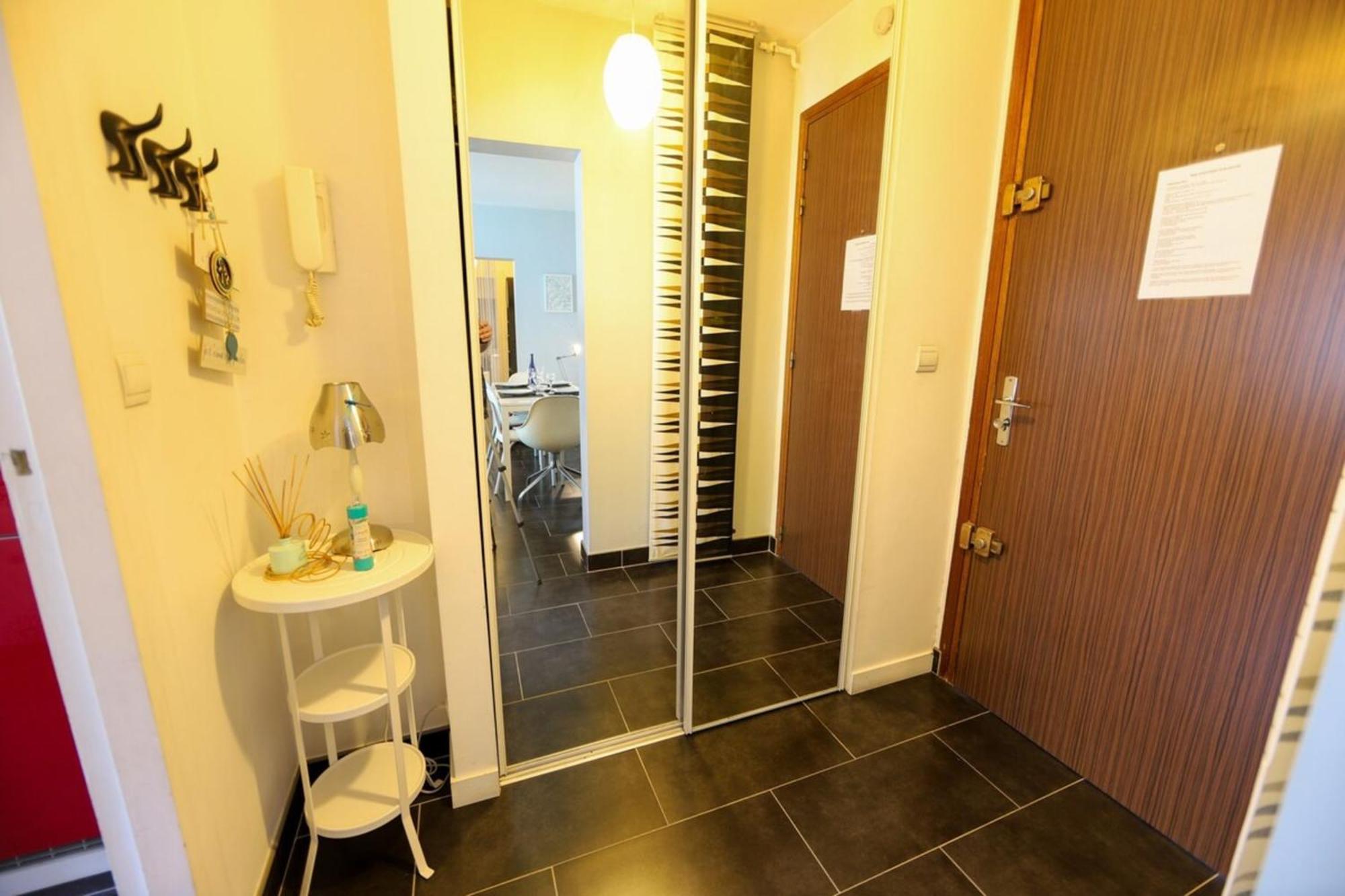 Apartamento Le Rhone Annecy Exterior foto